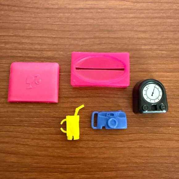5 Vintage Barbie Accessories Laptop Tissue Box Camera Clock Juice Pack - Picture 2 of 7